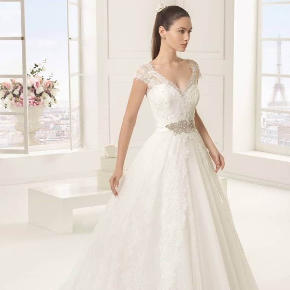 Rosa Clara Exotico Wedding Gown